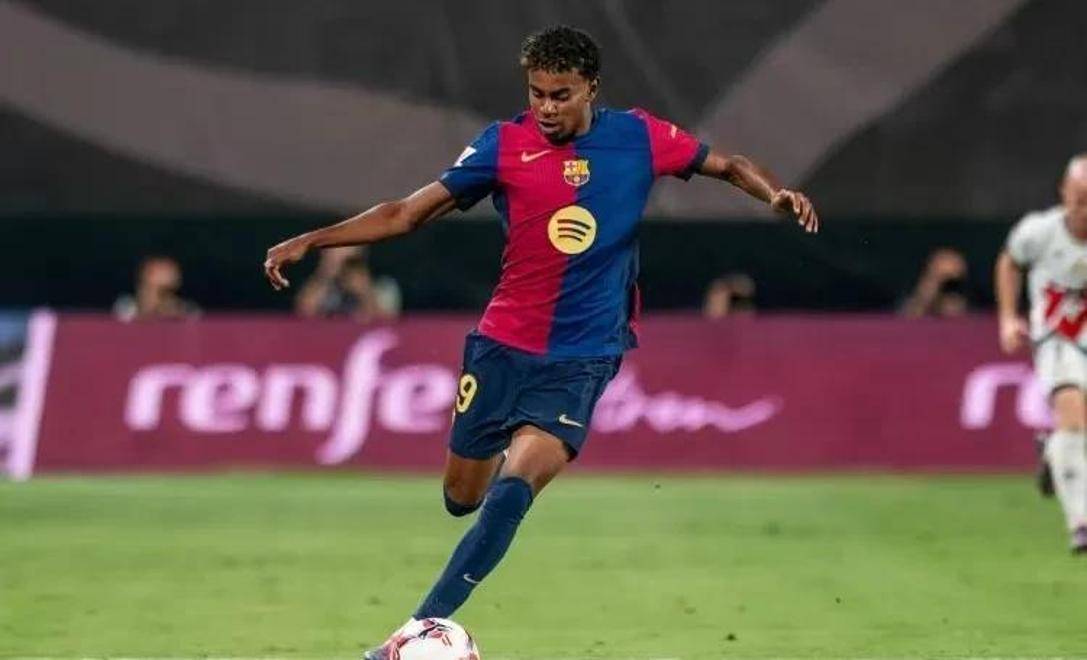 弗里克：我们今天的传球失误太多了；也许阿劳霍不该那样放铲（弗里克：今日传球失误偏多，阿劳霍那次铲球或许不该）