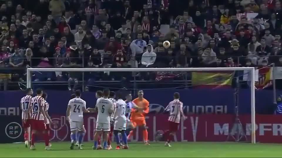 小维阿：主场踢世界杯意义非凡，美国队会全力以赴争夺冠军（小维阿：在家门口踢世界杯意义重大，美国队将全力冲击冠军）