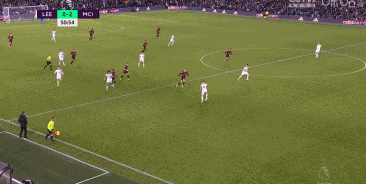 科瓦奇：拜尔明天无法出战；之前我说他的话是带点玩笑语气（科瓦奇：拜尔将缺席明日比赛，此前言论带有玩笑成分）