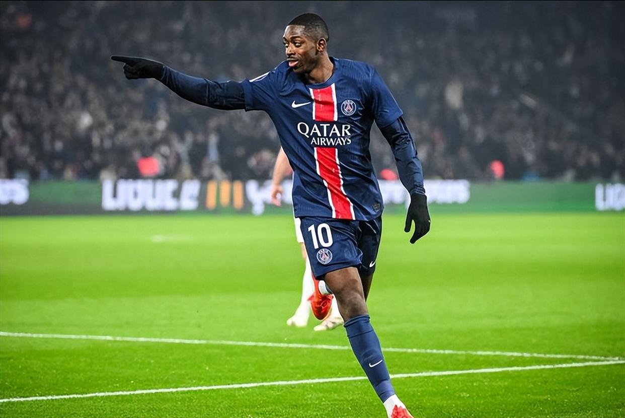 澳超半场：科斯格罗夫梅开二度，奥克兰FC2-1惠灵顿凤凰（澳超半场战报：科斯格罗夫双响，奥克兰FC暂2-1惠灵顿凤凰）