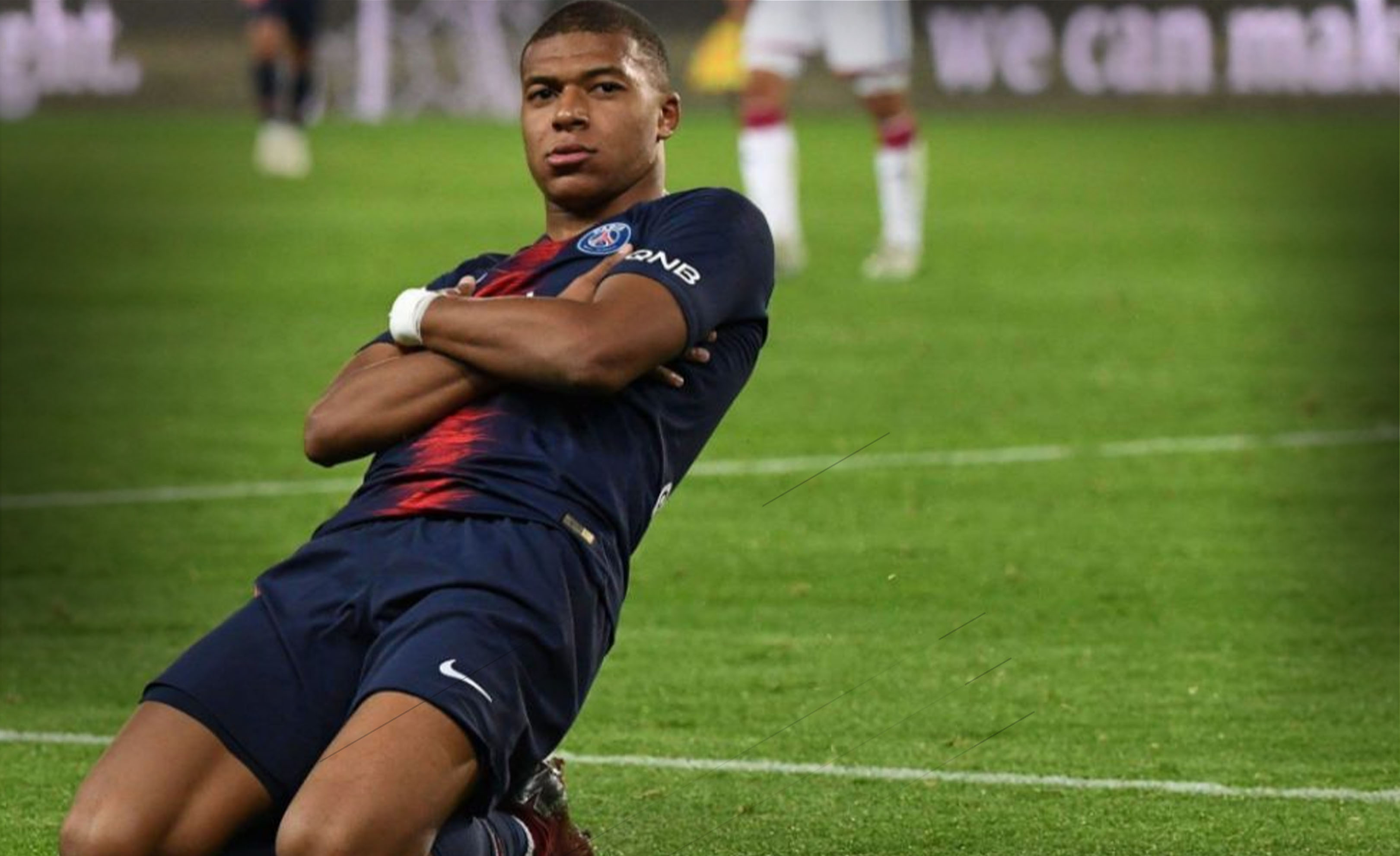 【壁纸】——巴塞罗那佩德里库巴西（巴塞罗那壁纸：佩德里与库巴西）