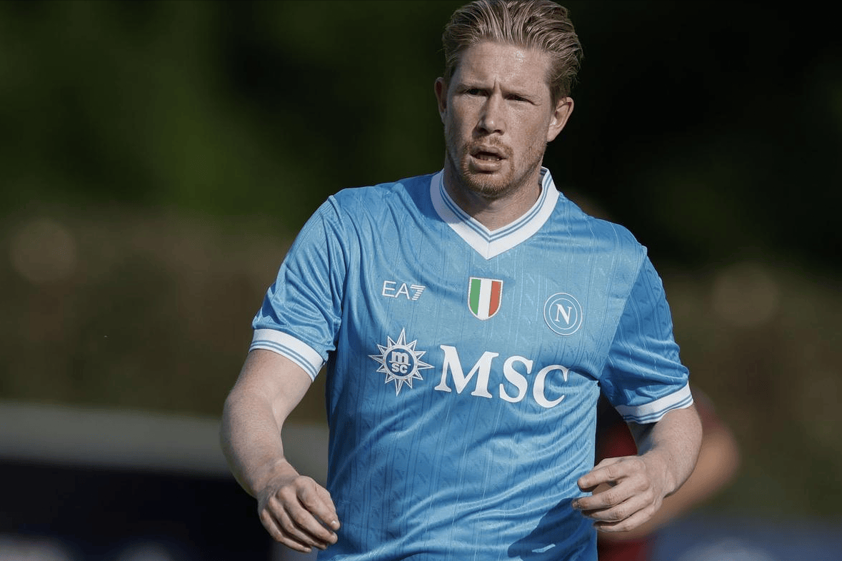 梅西不是不防守，而是将更多的精力都投入到进攻中去了！（梅西并非不防守，只是把重心放在进攻上）